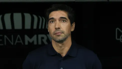 Abel Ferreira técnico do Palmeiras durante partida contra o Atlético no estádio Arena MRV pelo campeonato Brasileiro A 2026. Foto: Gilson Lobo/AGIF