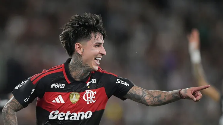 Pulgar, volante do Flamengo Foto: Thiago Ribeiro/AGIF