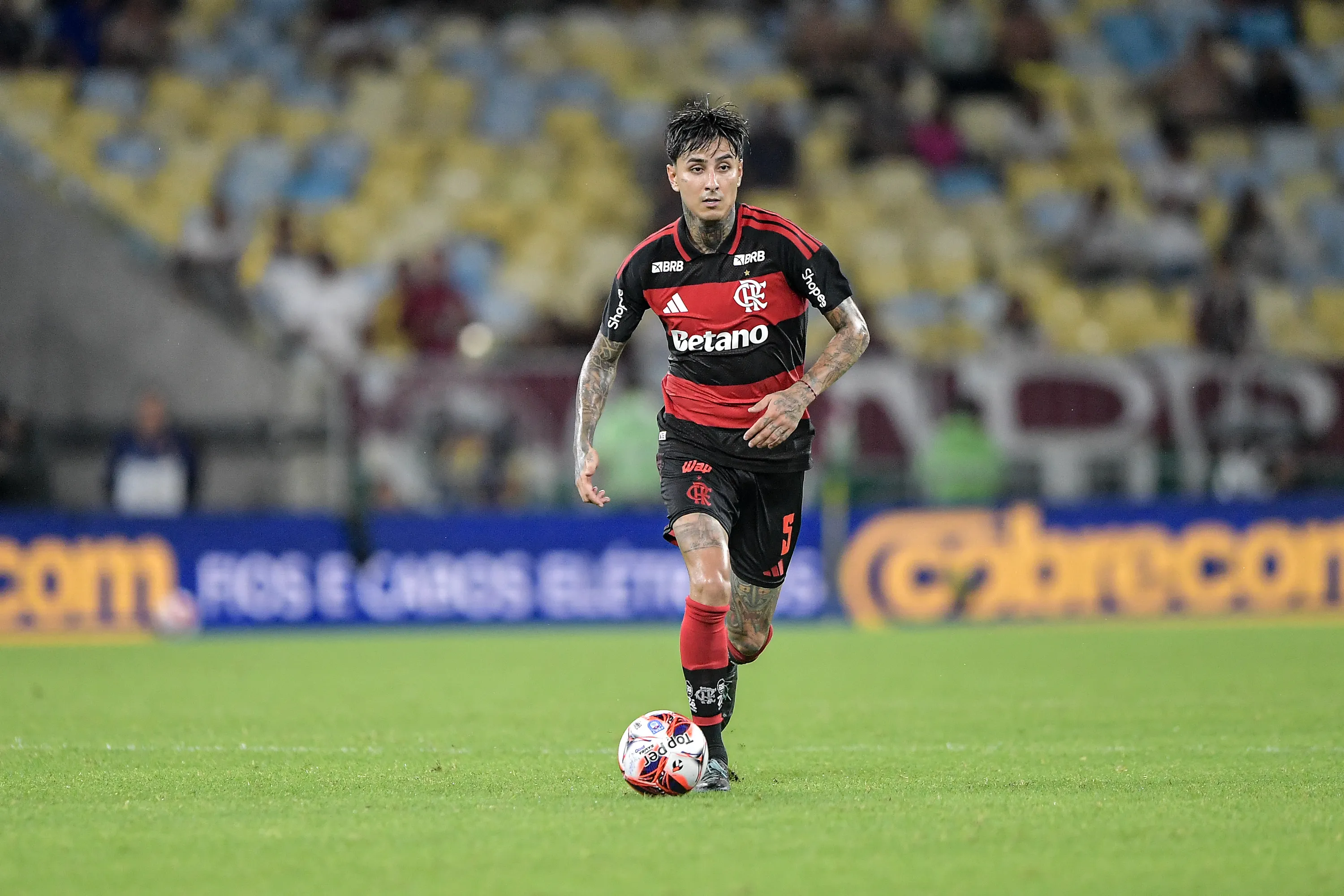 Pulgar jogador do Flamengo durante partida contra o Fluminense no estadio Maracana pelo campeonato Carioca 2026. Foto: Thiago Ribeiro/AGIF