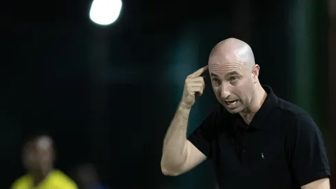 Rodrigo Bellão, interino do Botafogo (1). Foto: Jorge Rodrigues/AGIF