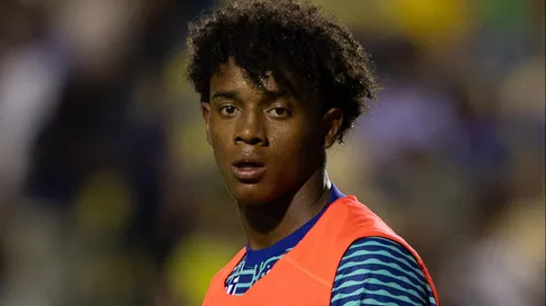 Bruninho durante confronto entre Seleção Brasileira sub-20 e Paraguai.