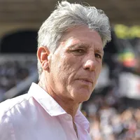 Renato nega qualquer chance de treinar o Internacional