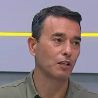 Rizek liga alerta no Botafogo: "Ambiente de rebaixamento"