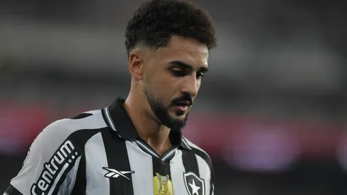 RJ - RIO DE JANEIRO - 18/11/2025 - BRASILEIRO A 2025, BOTAFOGO X SPORT - Chris Ramos jogador do Botafogo durante partida contra o Sport no estadio Engenhao pelo campeonato Brasileiro A 2025. Foto: Thiago Ribeiro/AGIF
