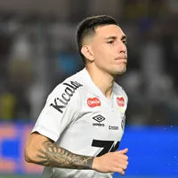 Cuca é avisado que Escobar não preocupa e muda titulares do Santos