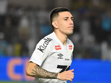 Cuca é avisado que Escobar não preocupa e muda titulares do Santos