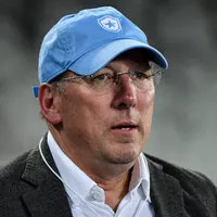 Rizek aconselha Botafogo a não ousar na escolha de técnico