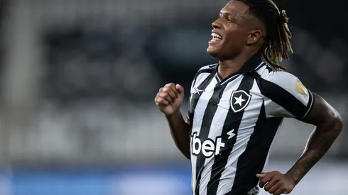 RJ - RIO DE JANEIRO - 25/02/2026 - COPA LIBERTADORES 2026, BOTAFOGO X NACIONAL POTOSI - Danilo jogador do Botafogo comemora seu gol durante partida contra o Nacional Potosi no estadio Engenhao pelo campeonato Copa Libertadores 2026. Foto: Jorge Rodrigues/AGIF