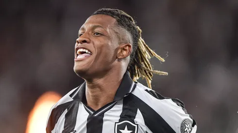 Danilo quer ajudar o Botafogo.