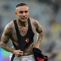 Grêmio e Cruzeiro estão de olho em Everton Cebolinha, do Flamengo