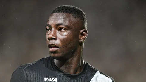 Hinestroza deve ser titular no Vasco contra o Coxa.