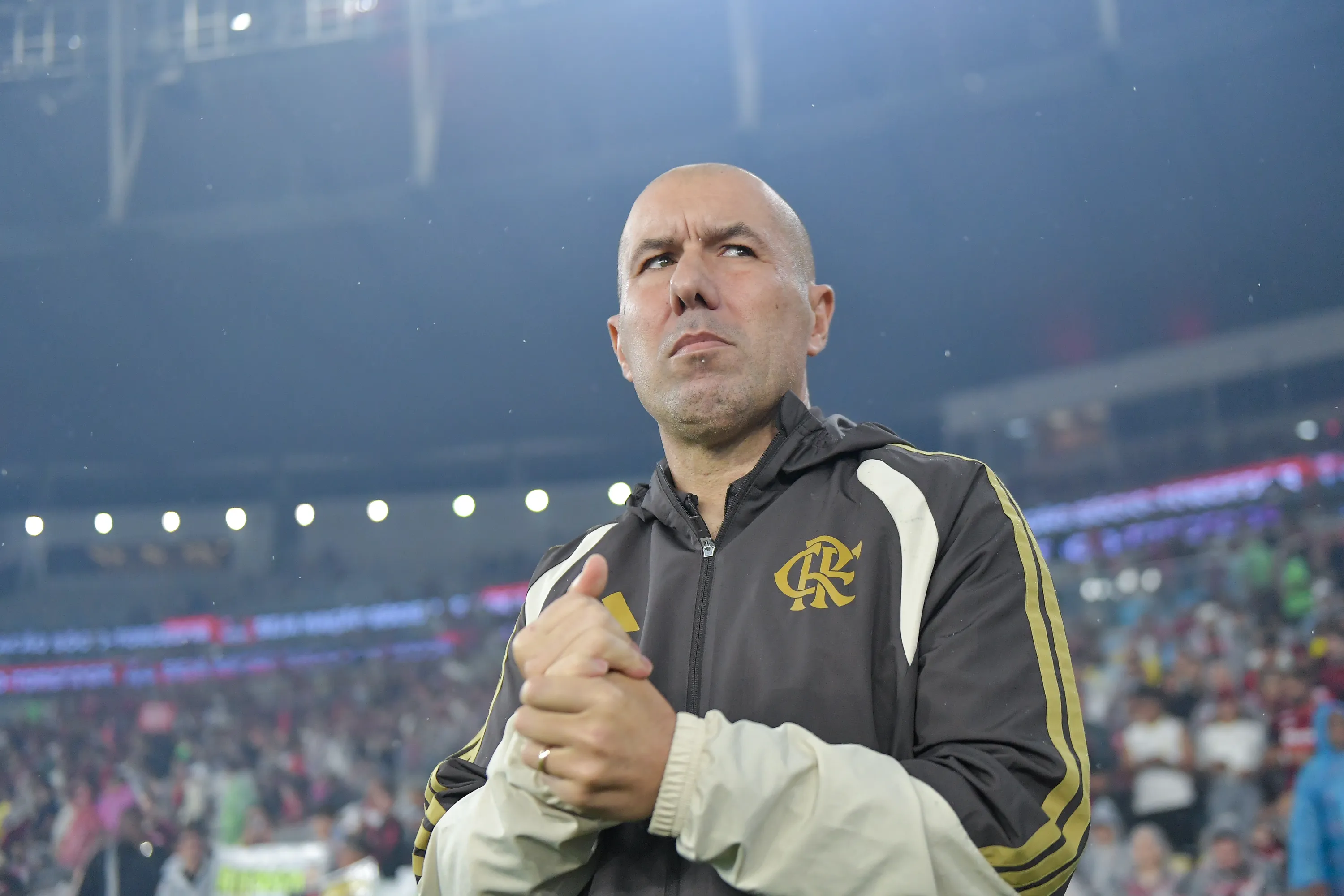 Leonardo Jardim tecnico do Flamengo durante partida contra o Cruzeiro no estadio Maracana pelo campeonato Brasileiro A 2026. Foto: Thiago Ribeiro/AGIF