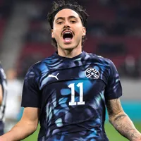 Maurício encanta no Paraguai e volta ao Palmeiras em alta