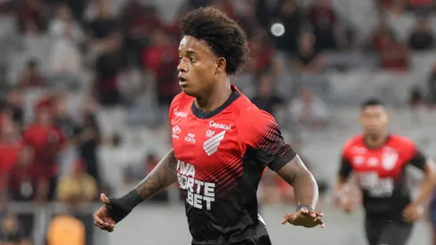 Bruninho, atacante do Athletico-PR