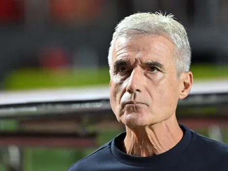 Luís Castro relaciona Bernardo Zortea no Grêmio contra o Palmeiras