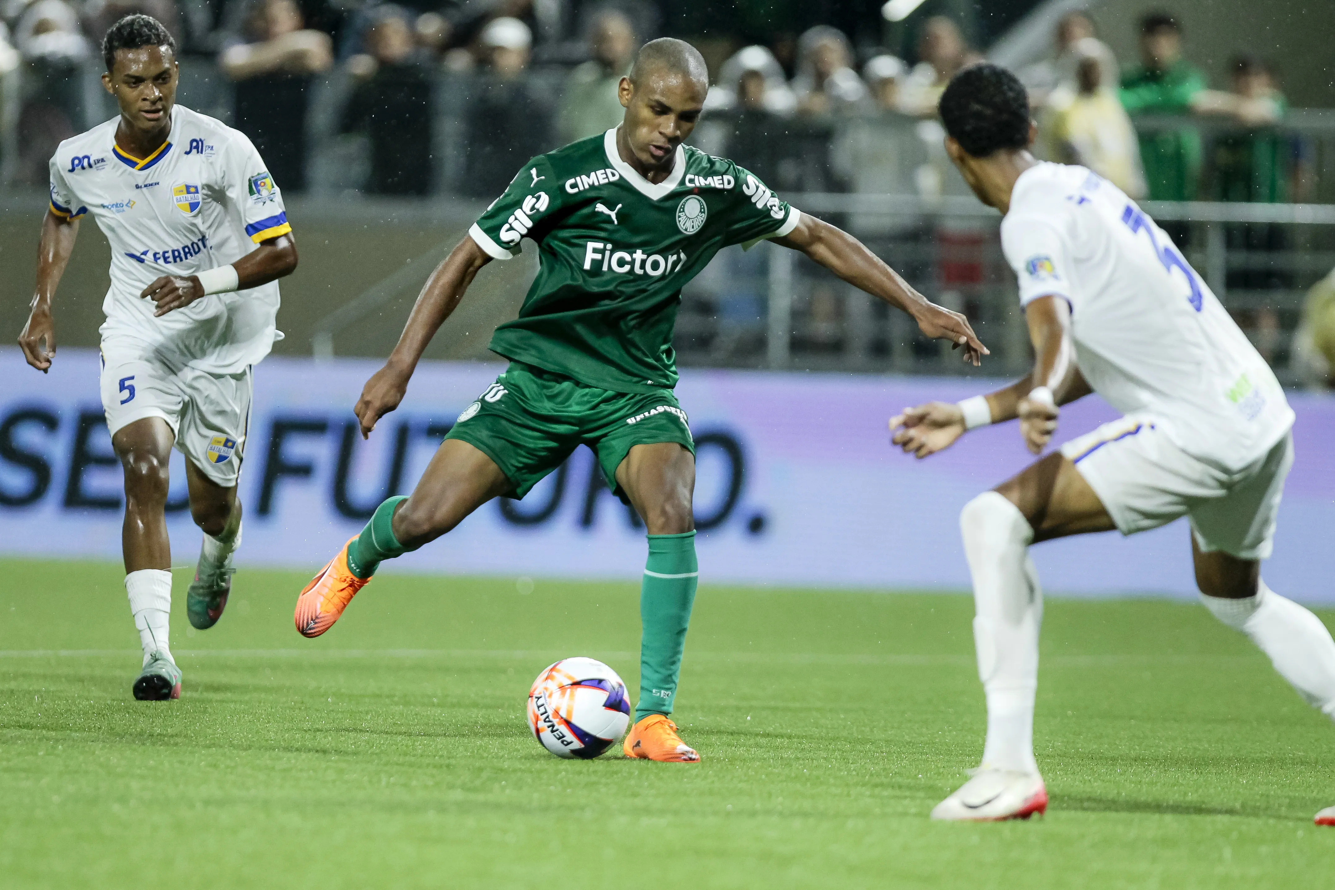Eduardo Conceicao jogador do Palmeiras durante partida contra o Batalhao no estadio Arena Barueri pelo campeonato Copa Sao Paulo Junior 2026. Foto: Marco Miatelo/AGIF