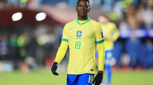 Luiz Henrique, vestindo a camisa da Seleção