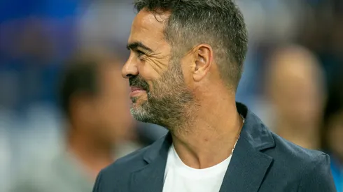 -Arthur Jorge tecnico do Cruzeiro durante partida contra o Vitoria no estadio Mineirao pelo campeonato Brasileiro A 2026. Foto: Fernando Moreno/AGIF