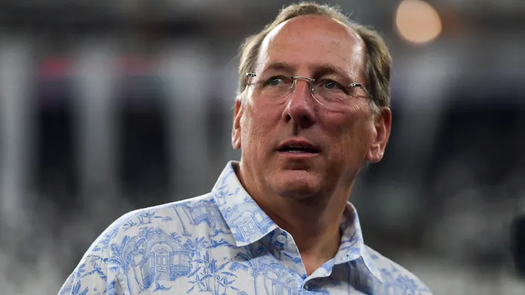 John Textor CEO do Botafogo durante partida contra o Corinthians no estádio Engenhão pelo campeonato Brasileiro A 2025. Foto: Thiago Ribeiro/AGIF