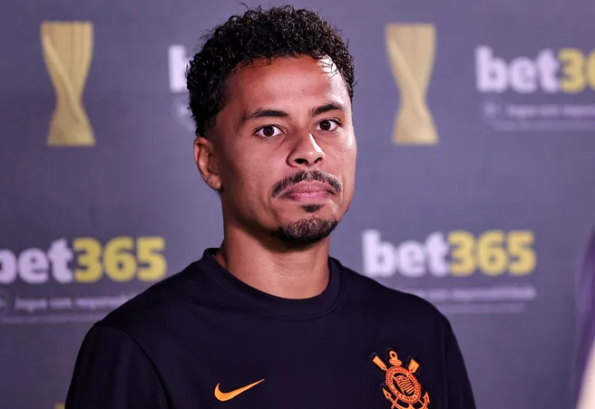 Allan pediu desculpas – Foto: Fabio Giannelli/AGIF.