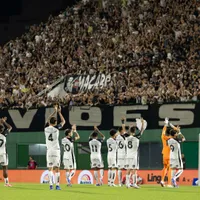 Reação de corintianos viraliza após invasão de organizada no CT