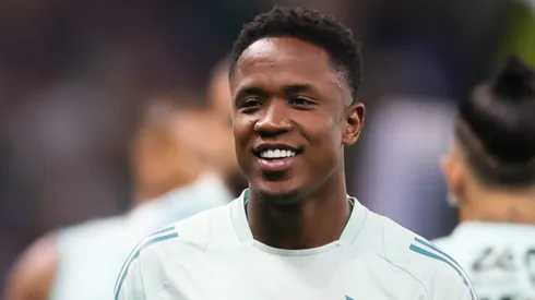 Sinisterra pode voltar a trabalhar com o grupo do Cruzeiro.