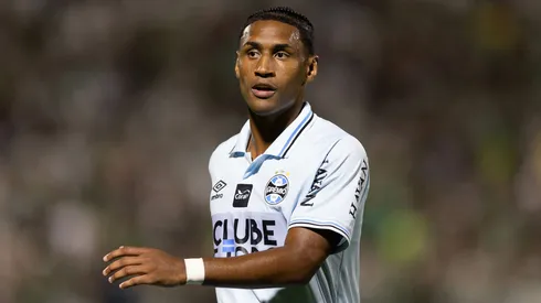 Tetê jogador do Grêmio durante partida contra o Chapecoense no estádio Arena Conda. Foto: Liamara Polli/AGIF