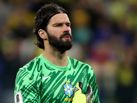 Alisson esclarece situação física e projeta volta até abril