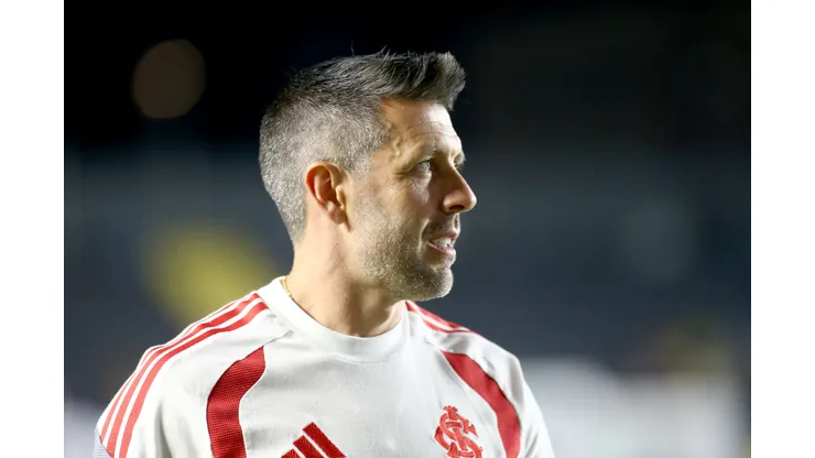 Paulo Pezzolano, técnico do Internacional