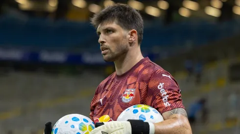 Tiago Volpi jogador do Bragantino durante partida contra o Gremio no estadio Arena do Gremio pelo campeonato Brasileiro A 2026. Foto: Liamara Polli/AGIF