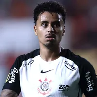 Felipe Melo discorda de críticas a Allan por expulsão em Fluminense x Corinthians