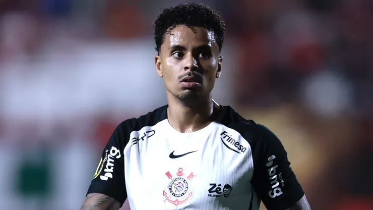 Allan durante confronto entre Corinthians e Portuguesa no Paulistão de 2026.