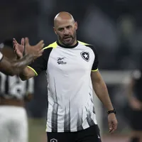 Franclim Carvalho quebra o silêncio sobre ser "aposta" no Botafogo