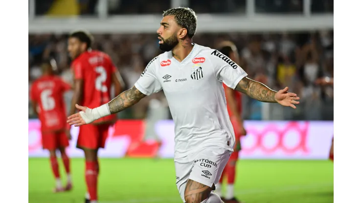 Gabigol jogador do Santos comemora seu gol durante partida contra o Velo Clube no estadio Vila Belmiro pelo campeonato Paulista 2026. Foto: Jota Erre/AGIF