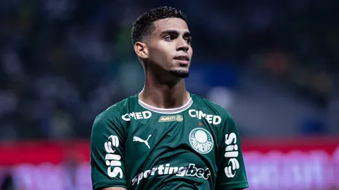 Arthur jogador do Palmeiras durante partida contra o Botafogo no estadio Arena Allianz Parque pelo campeonato Brasileiro A 2026. Foto: Ettore Chiereguini/AGIF