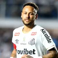 Neto acredita que Neymar forçou cartão amarelo