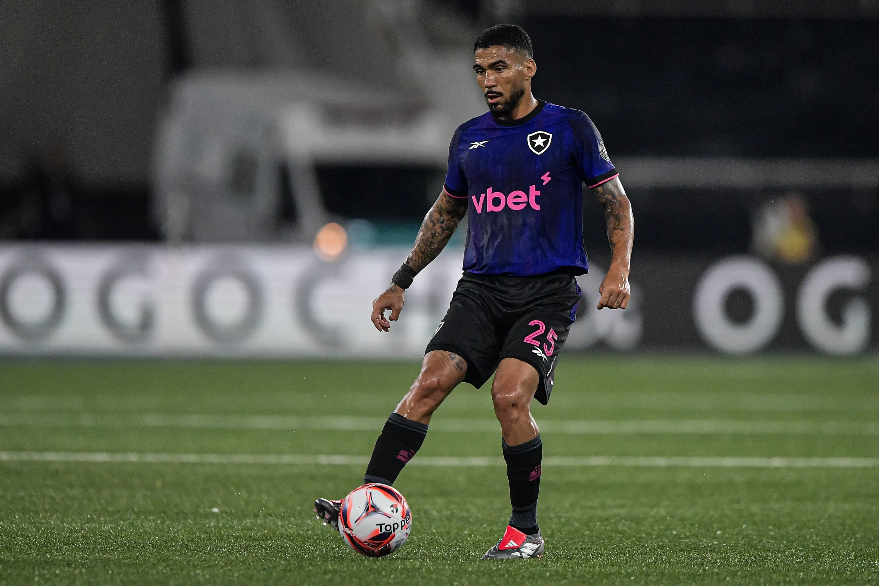 Allan durante partida contra o Bangu no Campeonato Carioca de 2026. Foto: Thiago Ribeiro/AGIF