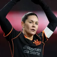 Gabi Zanotti se torna a jogadora com mais jogos na história do Corinthians