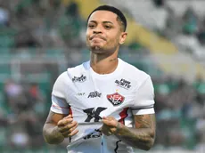 Matheuzinho explica controle de carga no Vitória