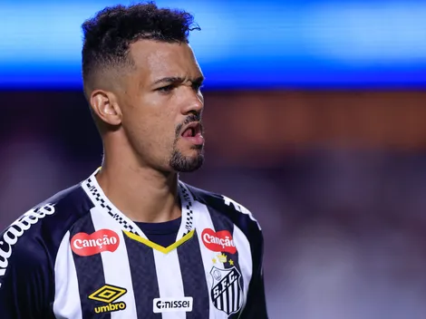 Torcida quer saída de Zé Ivaldo após nova derrota do Santos