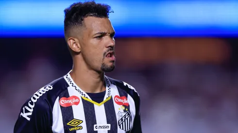 Ze Ivaldo jogador do Santos durante partida contra o Sao Paulo no estadio Morumbi pelo campeonato Paulista 2026.