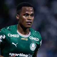 Suspensão tira Jhon Arias no Palmeiras contra o Corinthians