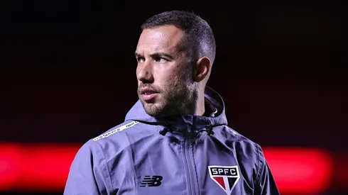 Allan Barcelos deixou o São Paulo.