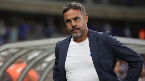 Artur Jorge técnico do Cruzeiro durante partida contra o Vitoria no estádio Mineirão pelo campeonato Brasileiro A 2026. Foto: Gilson Lobo/AGIF