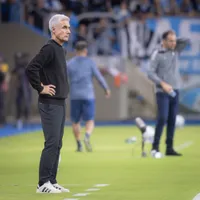 Luís Castro é avisado que Grêmio irá limitar contratações no meio do ano
