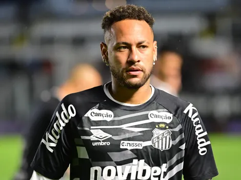 Santos muda planos para Neymar e encerra controle de carga