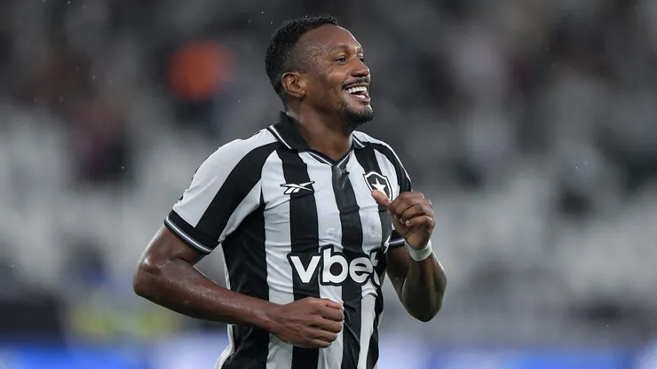 Edenilson, meia do Botafogo