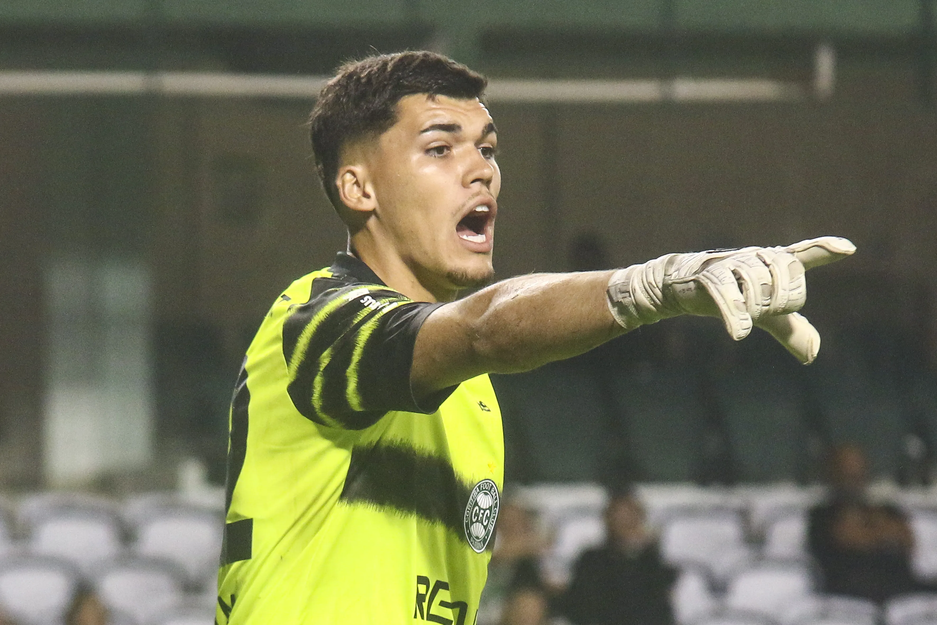 PR – CURITIBA – 03/05/2024 – BRASILEIRO B 2024, CORITIBA X SPORT – Pedro Morisco jogador do Coritiba durante partida contra o Sport no estadio Couto Pereira pelo campeonato Brasileiro B 2024. Foto: Gabriel Rosa Machado/AGIF