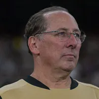 John Textor promete investir 25 milhões de dólares no Botafogo