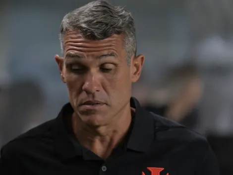 Bruno Lazaroni explica estratégia do Vasco contra Barracas Central